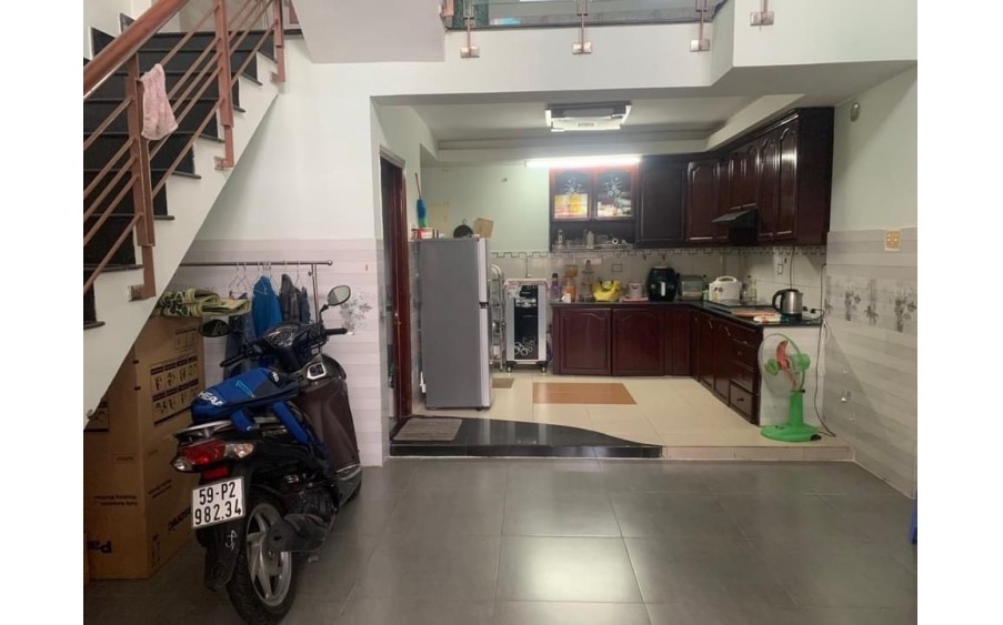 Bán Nhà Mặt Tiền Nguyễn Trường Tộ, Phường Tân Thành, Tân Phú. 50m2 X 5 Tầng. Chỉ 7.5 Tỷ Thương Lượng